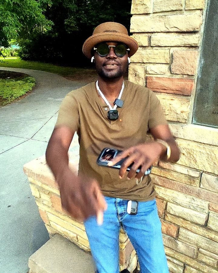 African Dundada — Receipts in Hand